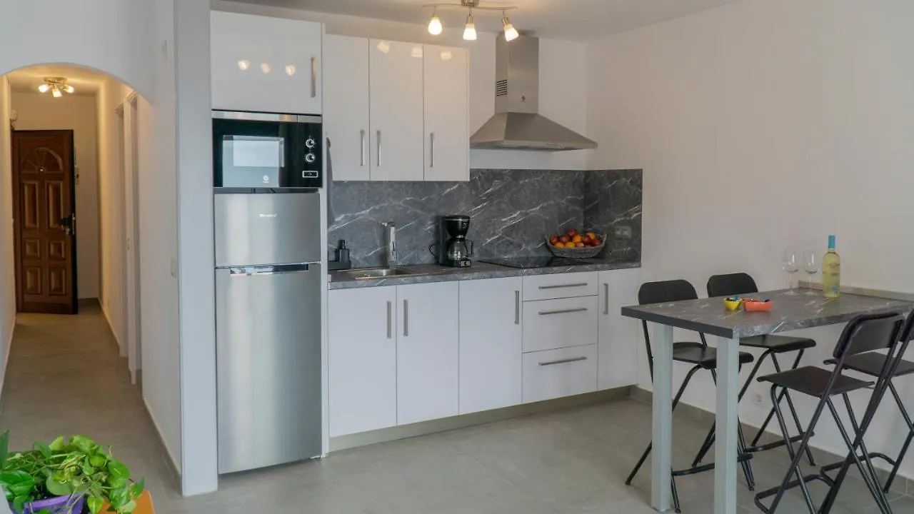 Apartamentos Tamaragua Breña Baja Apartment